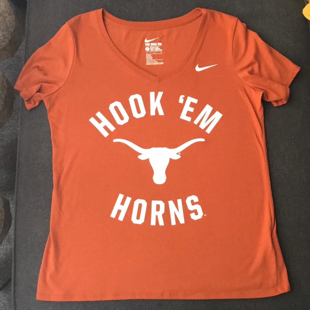 Nike Athletics U of T Longhorns v neck size L